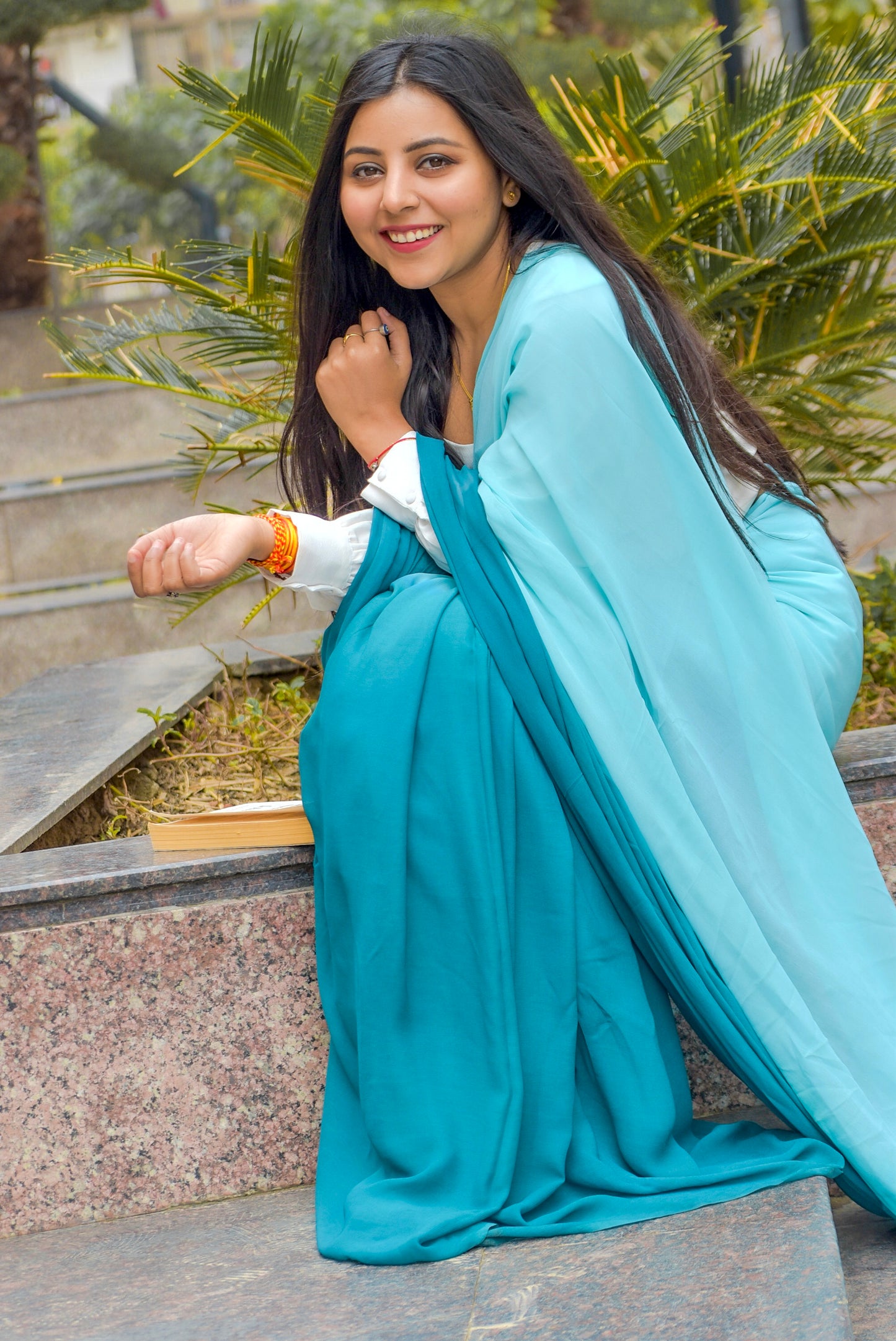JASHN -Teal Ombre Pure Georgette Saree