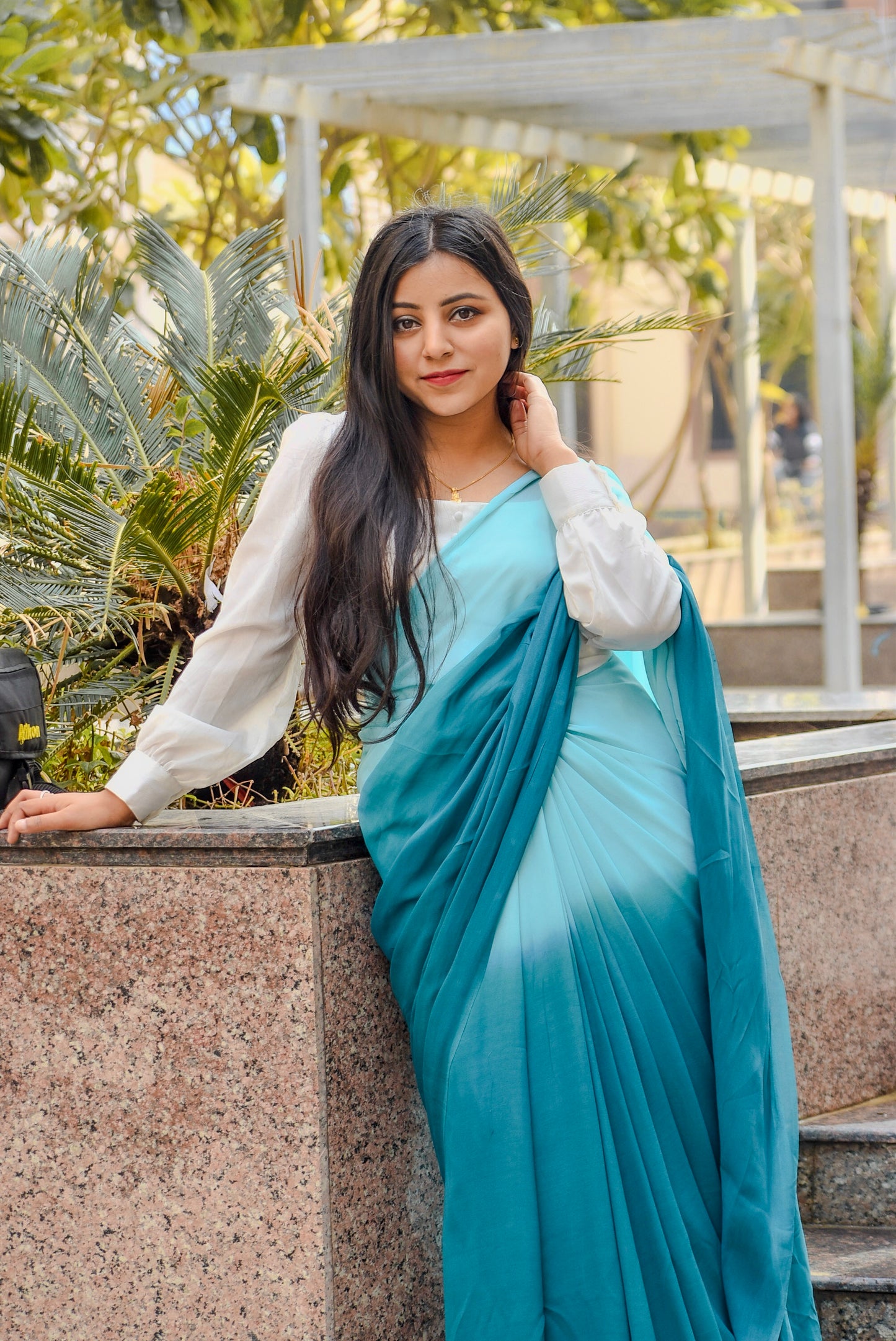 JASHN -Teal Ombre Pure Georgette Saree