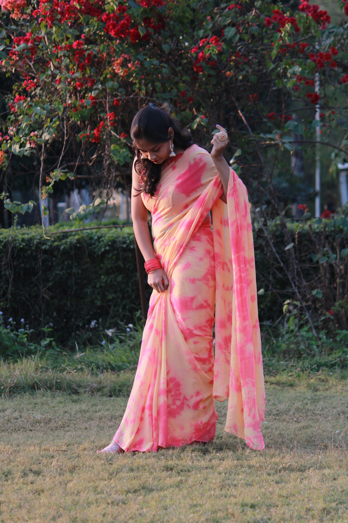 JASHN- Coral Pure Georgette Tie & Dye Saree