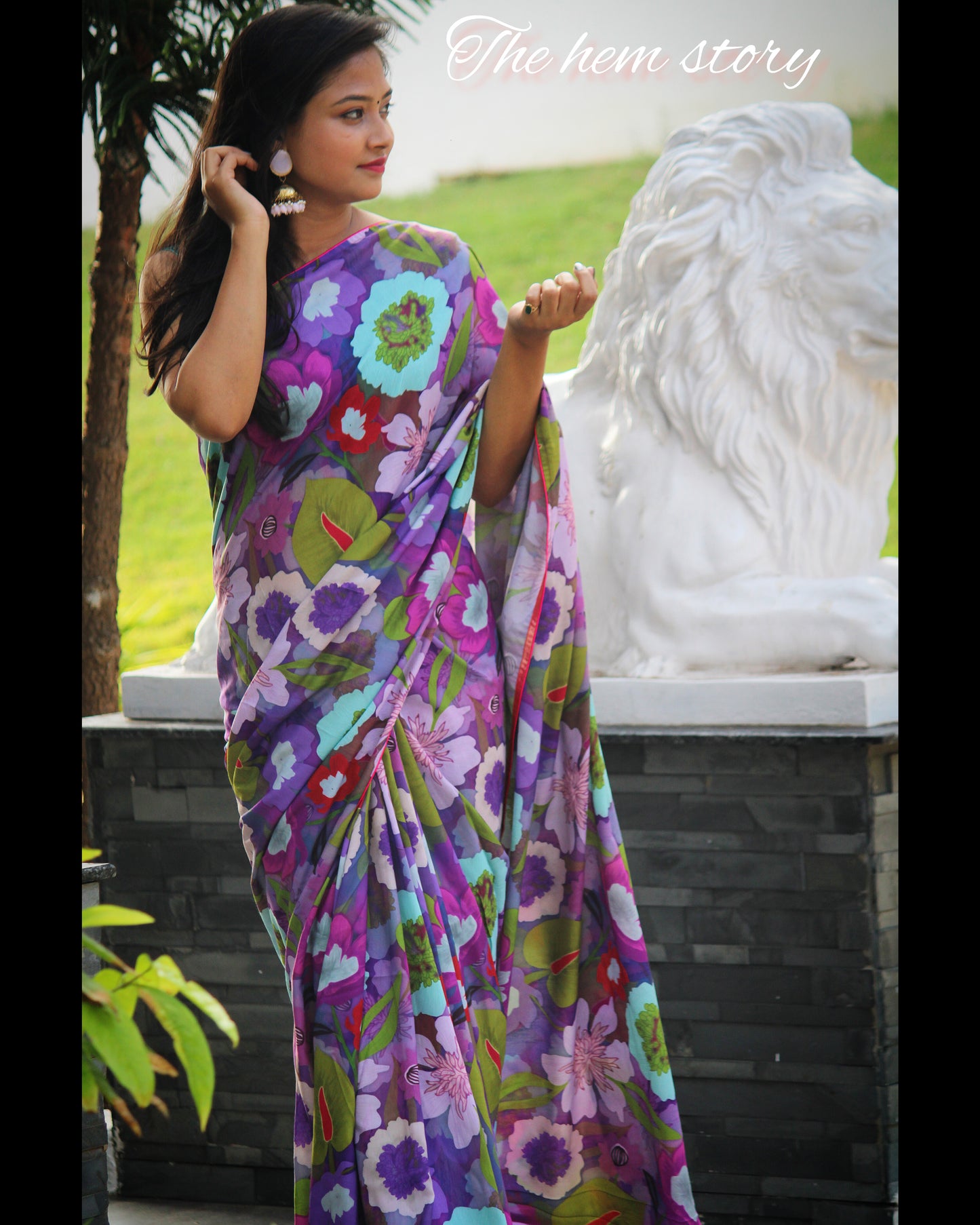 FIZA- Purple Floral Muslin Saree
