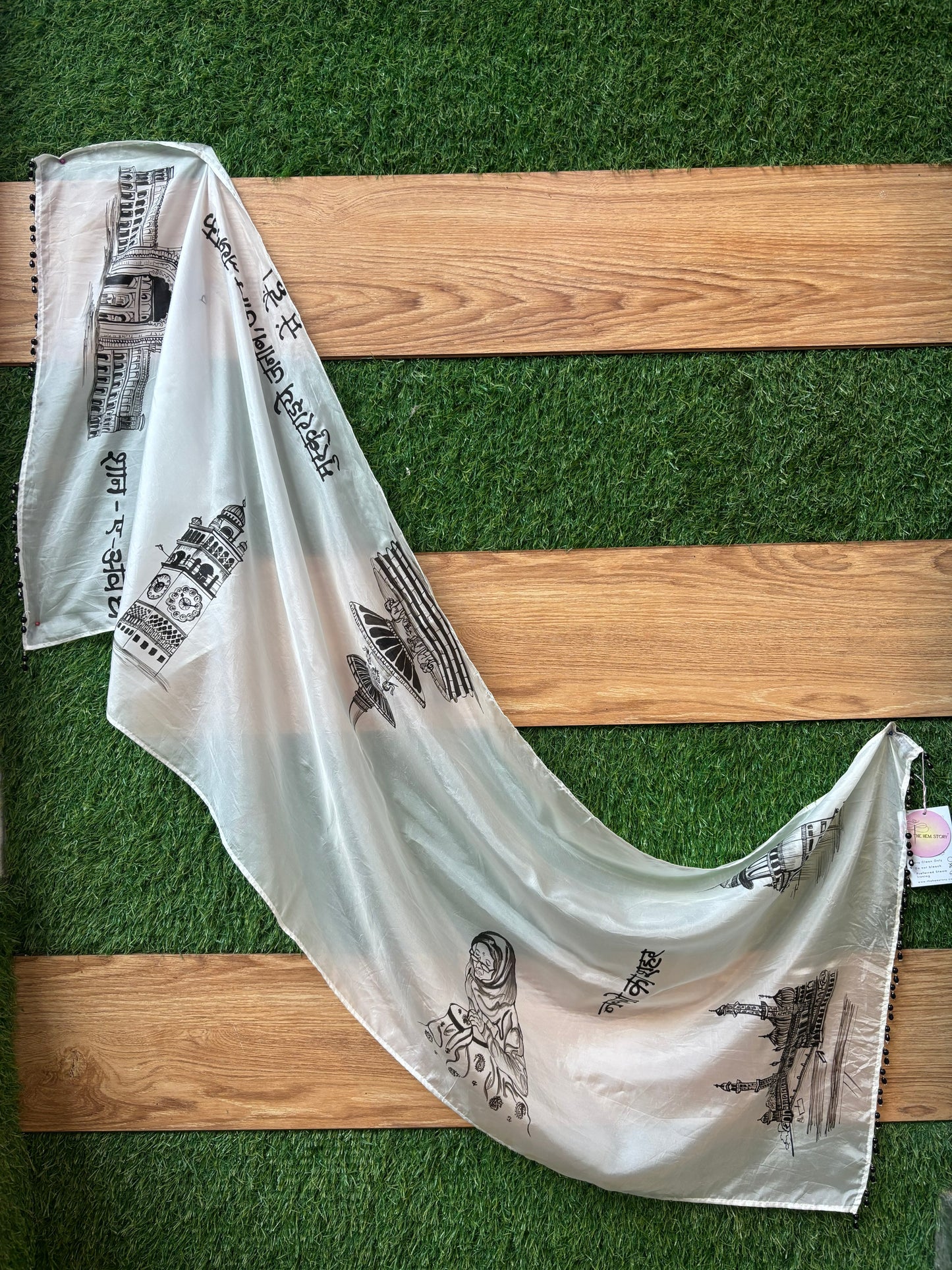 Handpainted Lucknow Scarf